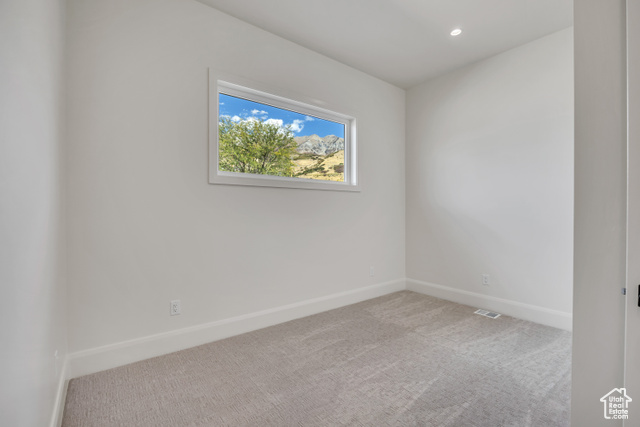 Photo 16 for MLS #2115887 at 1324 N 750 East #3