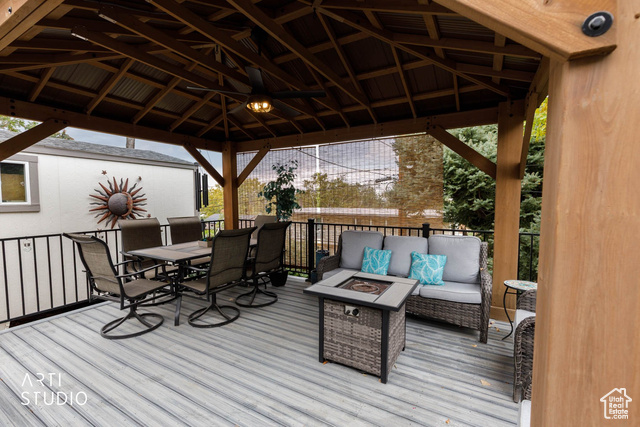 Photo 28 for MLS #2115896 at 915 Hislop Dr