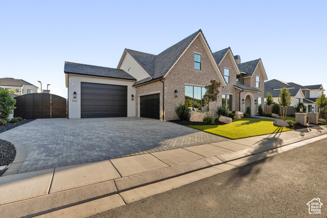 Photo 77 for MLS #2115897 at 668 E Chloe Ln
