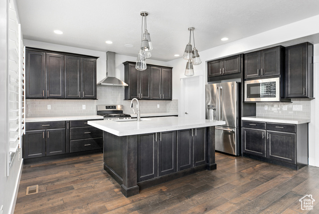 Photo 14 for MLS #2115899 at 1327 N 3250 West