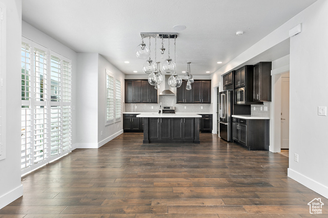 Photo 13 for MLS #2115899 at 1327 N 3250 West