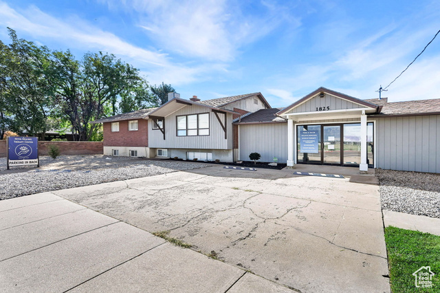Photo 3 for MLS #2115915 at 1825 W 4400 South