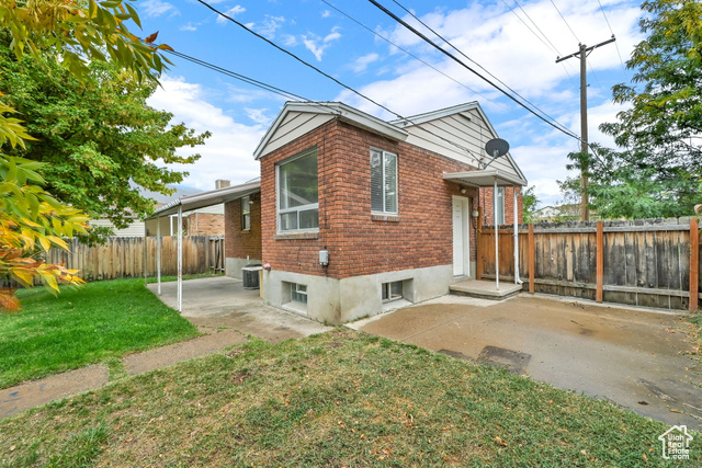 Photo 28 for MLS #2115918 at 516 E Diana