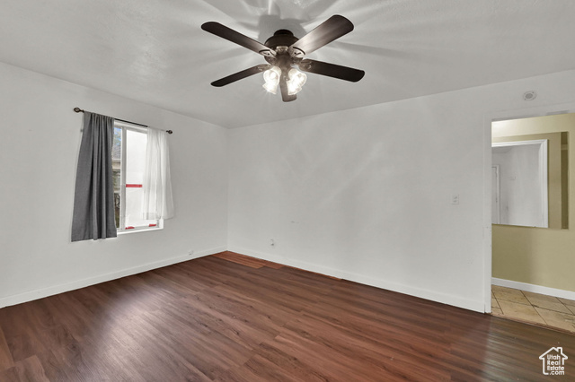Photo 5 for MLS #2115918 at 516 E Diana