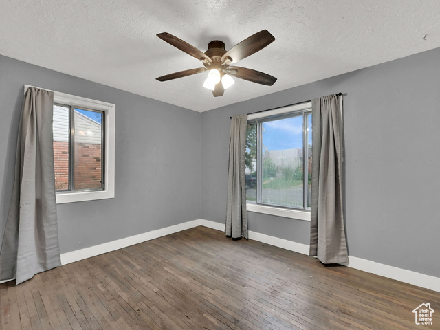Photo 15 for MLS #2115918 at 516 E Diana