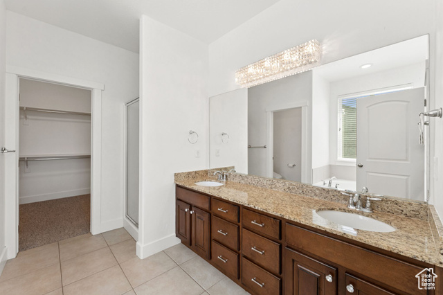 Photo 17 for MLS #2115924 at 2886 N Desert Forest Ln