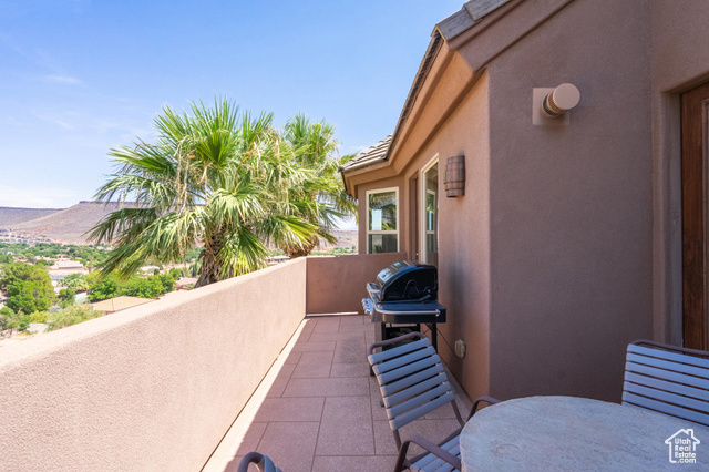 Photo 43 for MLS #2115928 at 1839 W Canyon View Dr #204