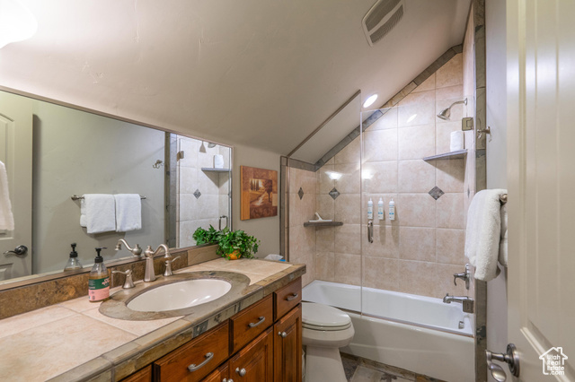 Photo 65 for MLS #2115928 at 1839 W Canyon View Dr #204