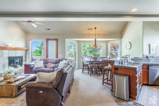 Photo 25 for MLS #2115928 at 1839 W Canyon View Dr #204