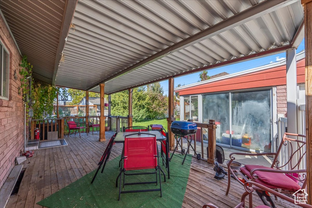 Photo 8 for MLS #2115929 at 4586 S Porter