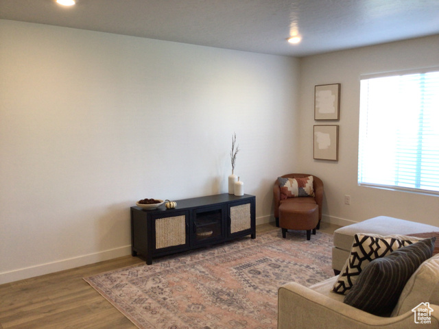 Photo 8 for MLS #2115932 at 1052 E Regatta Ln