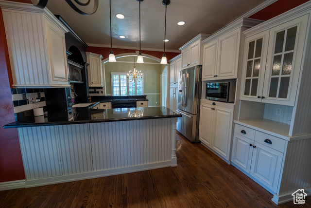 Photo 12 for MLS #2115937 at 968 E Chelsea Dr