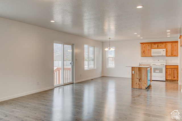 Photo 6 for MLS #2115947 at 2281 E 320 North #39