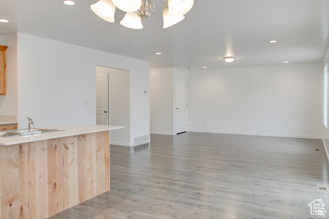 Photo 5 for MLS #2115947 at 2281 E 320 North #39