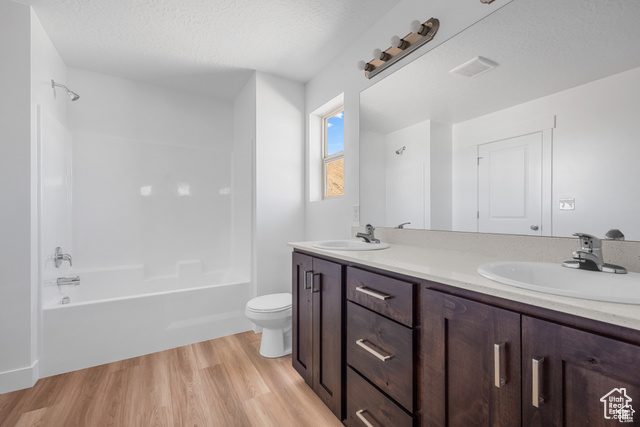 Photo 9 for MLS #2115948 at 2303 E 320 North #40