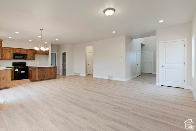 Photo 7 for MLS #2115954 at 2264 E 320 North #43