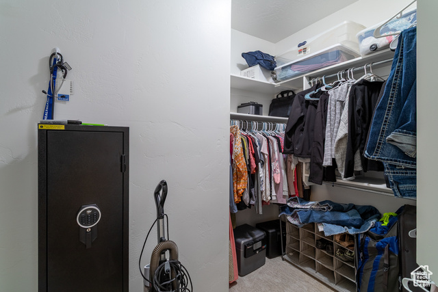 Photo 24 for MLS #2115955 at 376 E Calgary