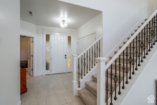 Photo 26 for MLS #2115955 at 376 E Calgary