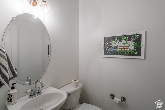 Photo 36 for MLS #2115955 at 376 E Calgary