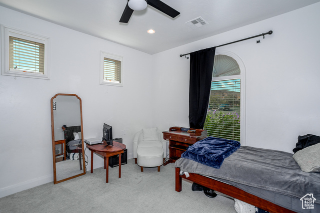 Photo 19 for MLS #2115955 at 376 E Calgary