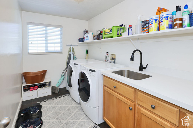 Photo 10 - 290 E Regent Park Ct, Midvale UT 84047