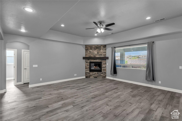 Photo 10 for MLS #2115981 at 1943 N Somerset St