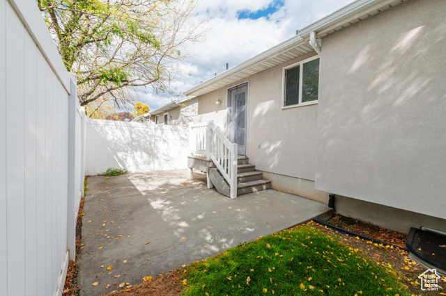 Photo 28 for MLS #2115982 at 947 N 830 West