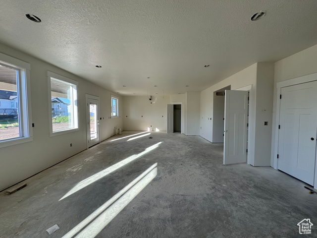 Photo 6 for MLS #2115995 at 2497 W 2950 North