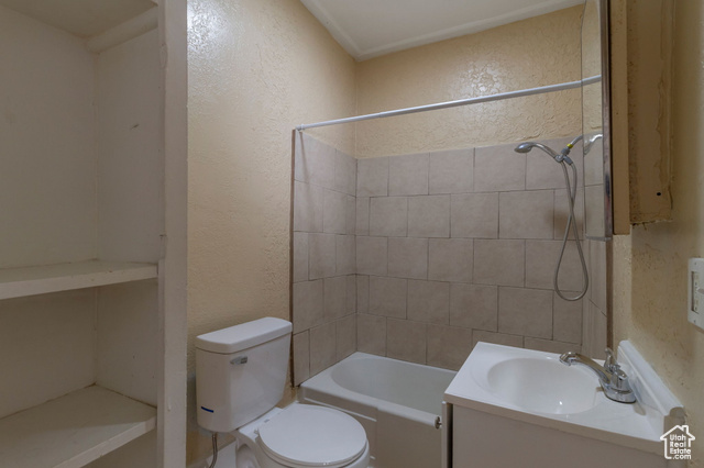 Photo 6 for MLS #2115997 at 2030 S Orchard Ave