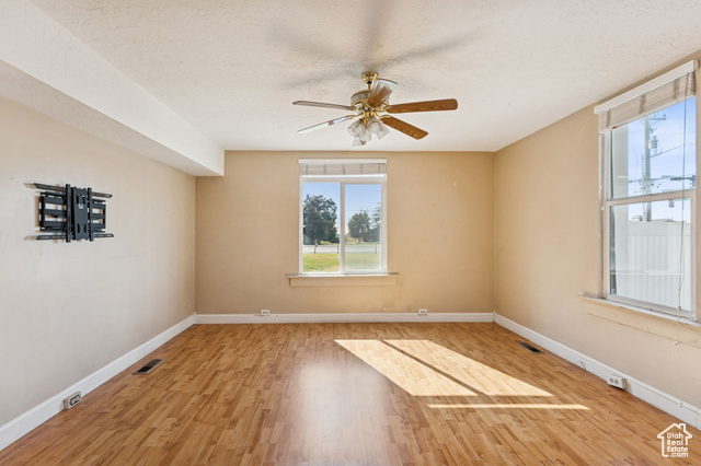 Photo 16 for MLS #2116008 at 2184 W Gentile St