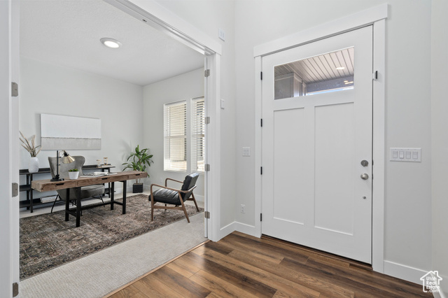 Photo 10 for MLS #2116014 at 667 E 770 North