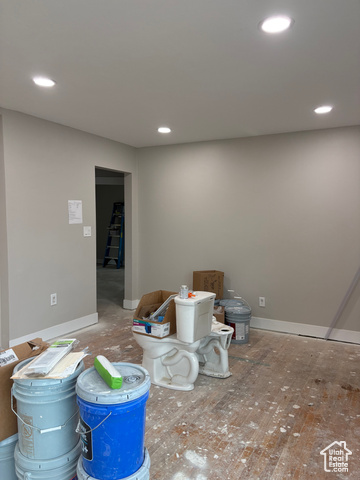 Photo 4 for MLS #2116015 at 829 E 2700 South