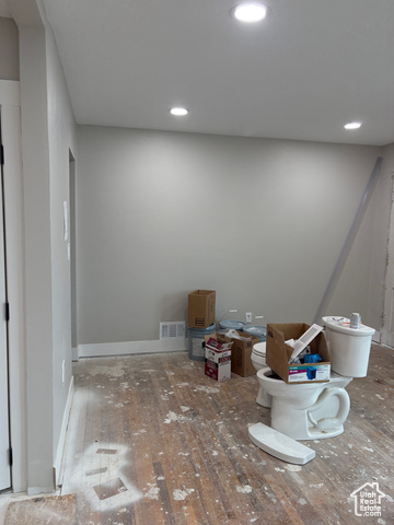 Photo 5 for MLS #2116015 at 829 E 2700 South