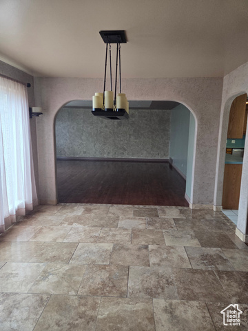 Photo 6 for MLS #2116021 at 1402 Shepherd Dr