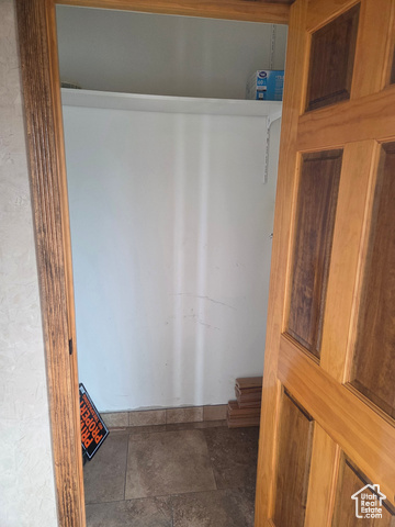 Photo 4 for MLS #2116021 at 1402 Shepherd Dr