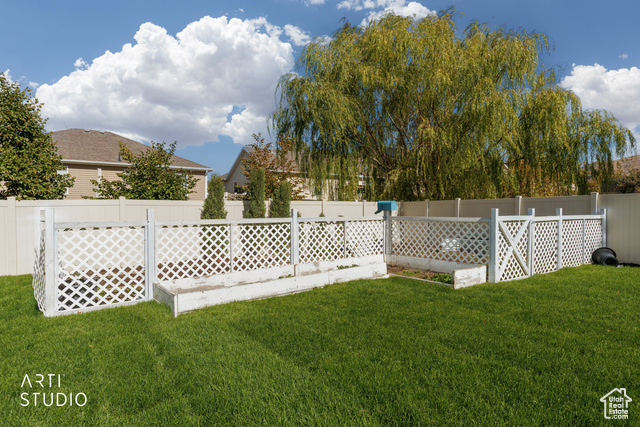 Photo 51 for MLS #2116033 at 2151 E Cedar Trails Way