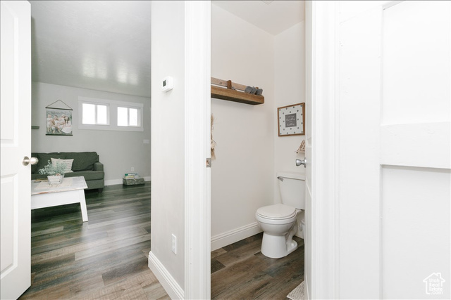 Photo 10 for MLS #2116038 at 597 S Quinn Ct