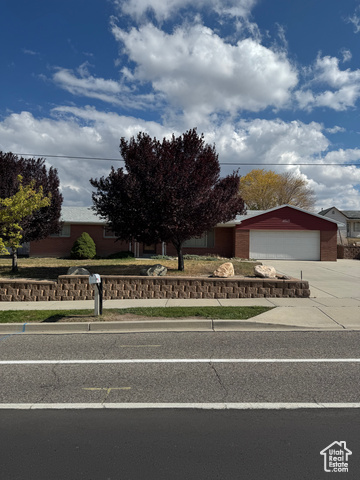 11515 S TEMPLE DR, South Jordan UT 84095