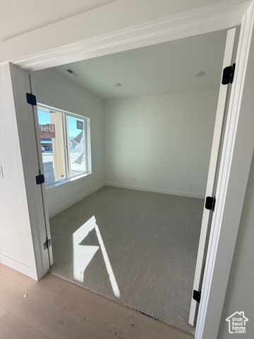 Photo 4 for MLS #2116046 at 175 W 510 North