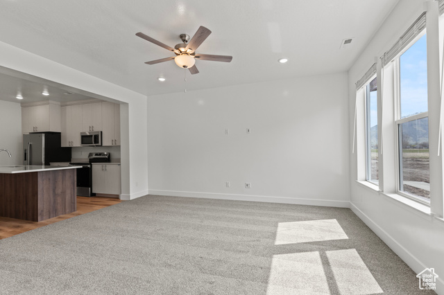 Photo 4 for MLS #2116047 at 322 E 750 South