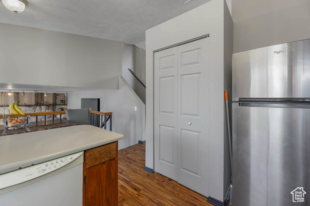 Photo 11 for MLS #2116048 at 1375 W Little Creek Dr