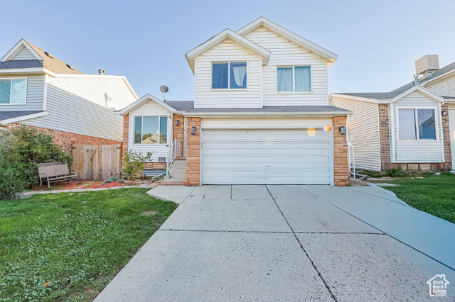 Photo 2 for MLS #2116048 at 1375 W Little Creek Dr