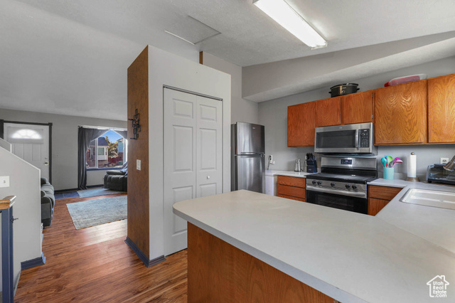 Photo 8 for MLS #2116048 at 1375 W Little Creek Dr