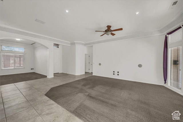 Photo 7 for MLS #2116061 at 1584 N Raven Ln