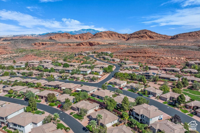 Photo 4 for MLS #2116061 at 1584 N Raven Ln