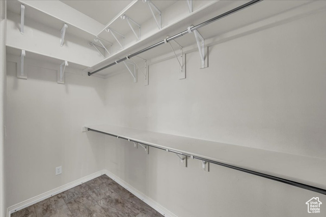 Photo 19 for MLS #2116061 at 1584 N Raven Ln