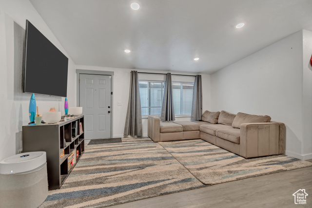 Photo 10 for MLS #2116062 at 1258 W Rock River Rd #82