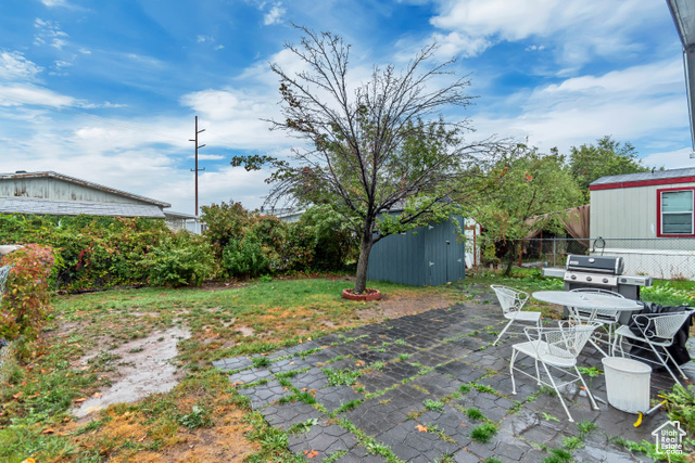 Photo 5 for MLS #2116062 at 1258 W Rock River Rd #82