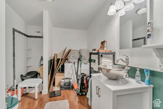 Photo 17 for MLS #2116062 at 1258 W Rock River Rd #82