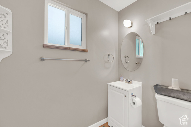Photo 12 for MLS #2116064 at 3355 S Hogan St